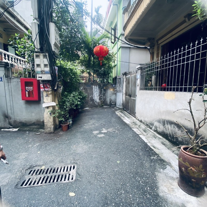 Bán nhà Nguyễn Sơn,Long Biên 4 tầng,65m,mt4.5m oto đỗ cổng nhỉnh 11 tỷ - Ảnh chính